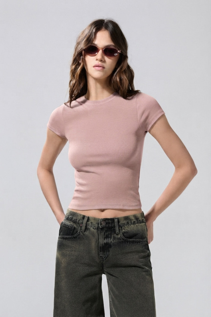 Camiseta acanalada manga corta unicolor ajustada