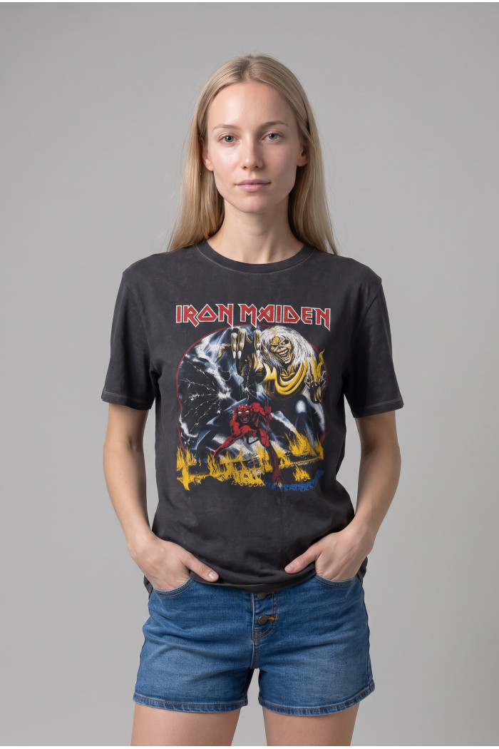 Camiseta negra de Iron Maiden manga corta en algodón
