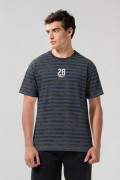 Camiseta azul oscura a rayas college con cuello redondo

