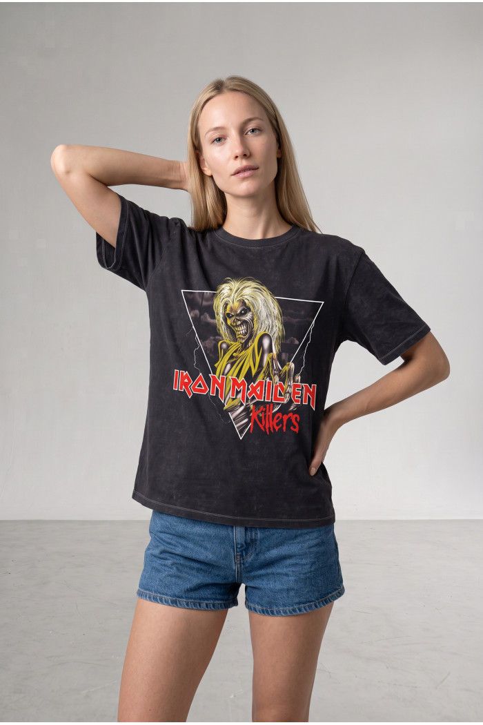 Camiseta de Iron Maiden negra en algodón con manga corta
