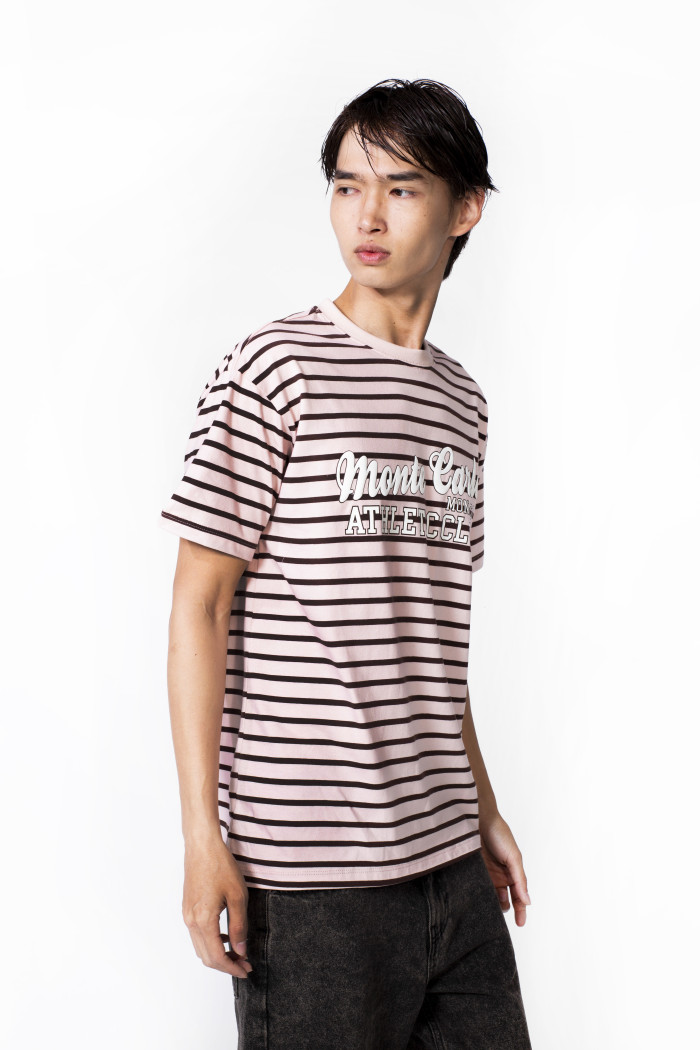 Camiseta cuello redondo rosada a rayas con arte college
