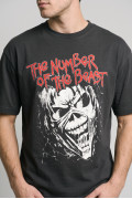 Camiseta negra manga corta oversize de Iron Maiden
