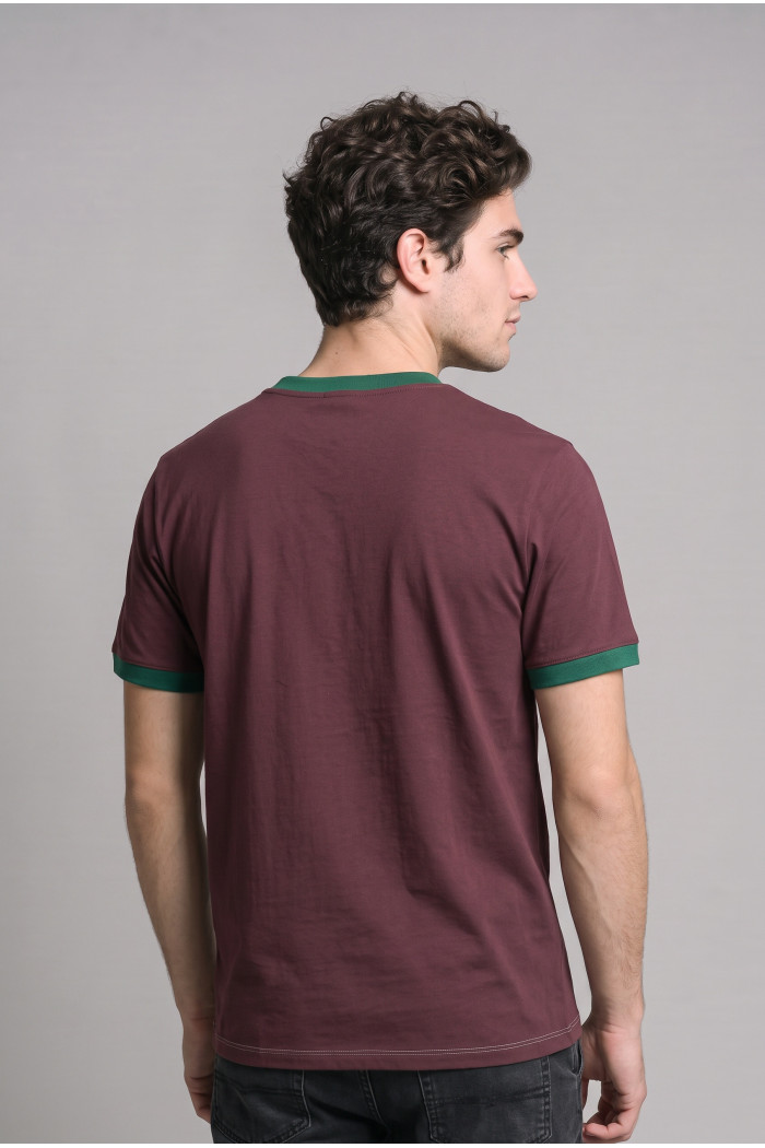Camiseta manga corta roja intensa college de Fan Edition
