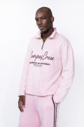 Buzo oversize rosado con cuello alto y arte college

