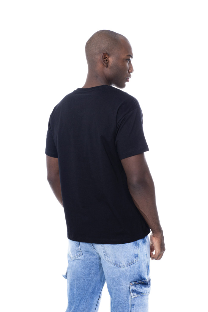 Camiseta cuello redondo negra con estampado de Gorillaz
