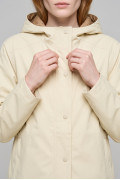 Chaqueta liviana parka unicolor con botones y capota