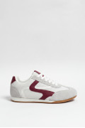 Tenis unicolores casuales con cordones y contrastes