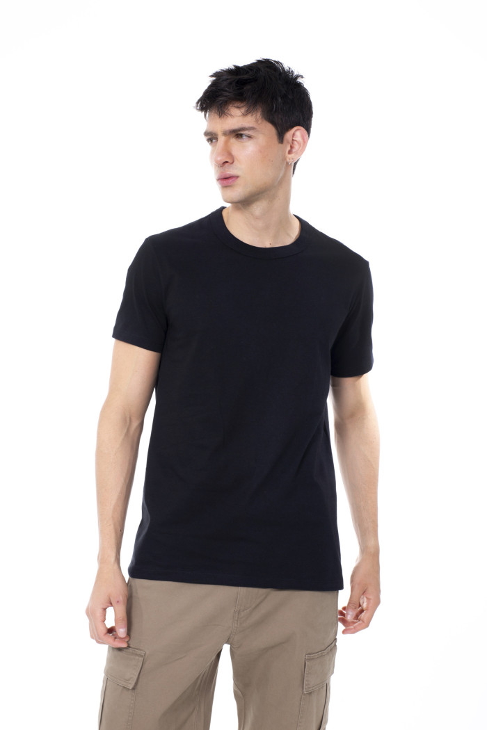 Camiseta ajustada unicolor infaltables manga corta
