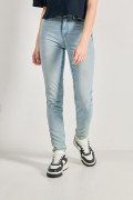 Jean súper tiro alto jegging azul con desgastes sutiles