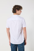Camisa blanca cuello nerú en algodón con estampados