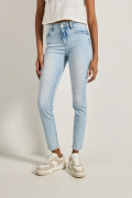 Jean jegging tiro alto azul claro ajustado con bolsillos