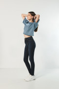Jean jegging tiro súper alto azul con costuras visibles