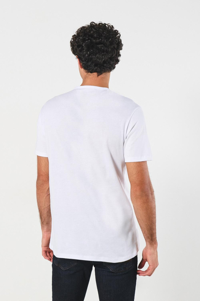 Camiseta college de Michigan crema con manga corta