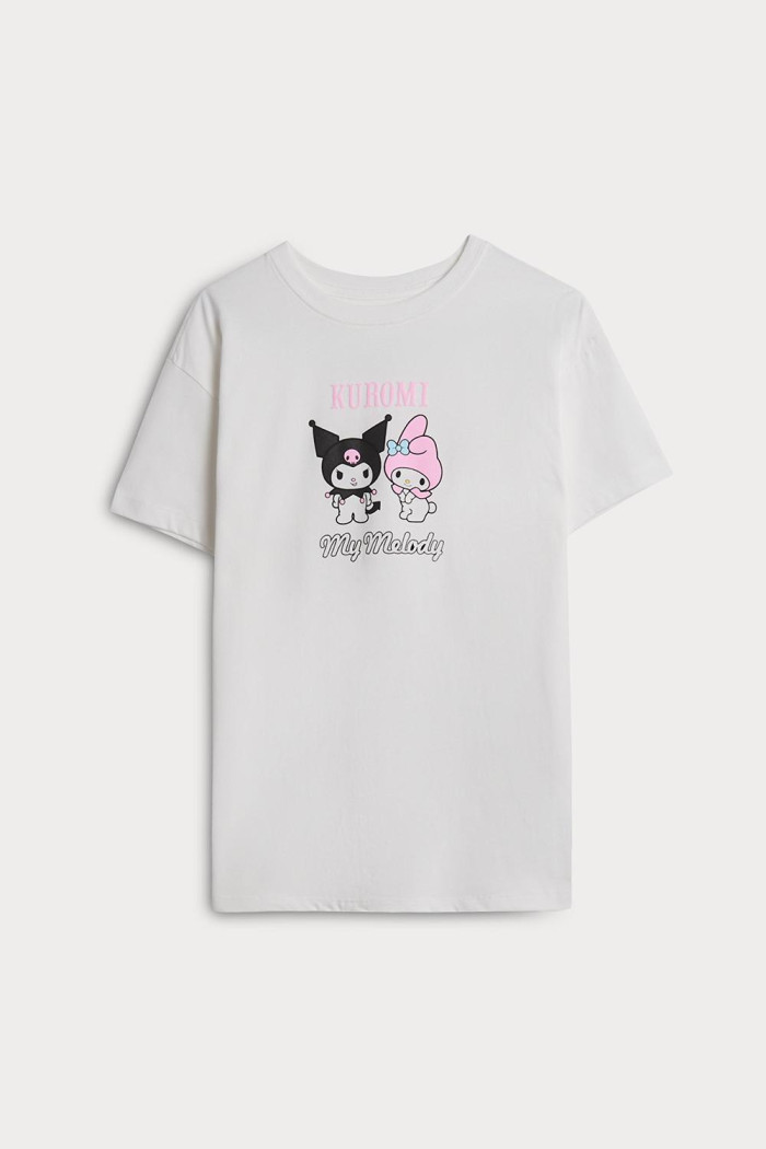 Camiseta oversize de Hello Kitty crema con manga corta