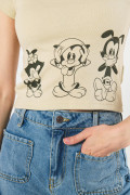 Camiseta kaki en rib cuello redondo con arte de Animaniacs