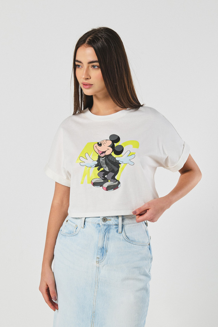 Camiseta crop top crema oversize con arte de Mickey
