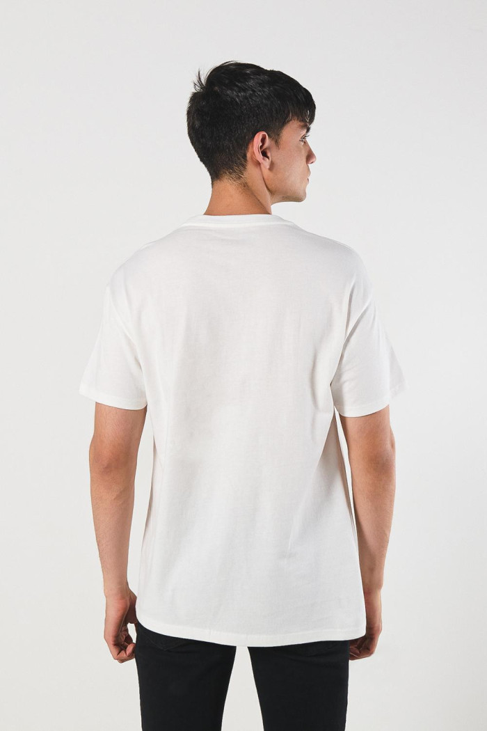 Camiseta manga corta crema con diseño de The Beatles