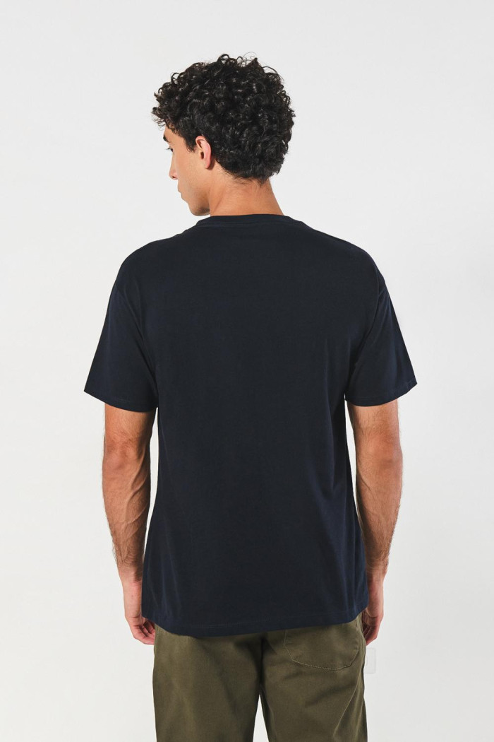 Camiseta azul intensa de Looney Tunes con manga corta