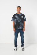 Camiseta manga corta tie dye negra oversize con arte urbano