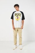 Camiseta oversize crema manga ranglan de Mickey