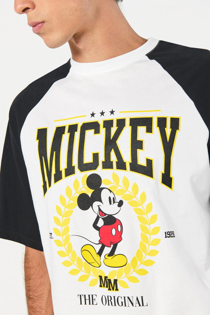 Camiseta oversize crema manga ranglan de Mickey