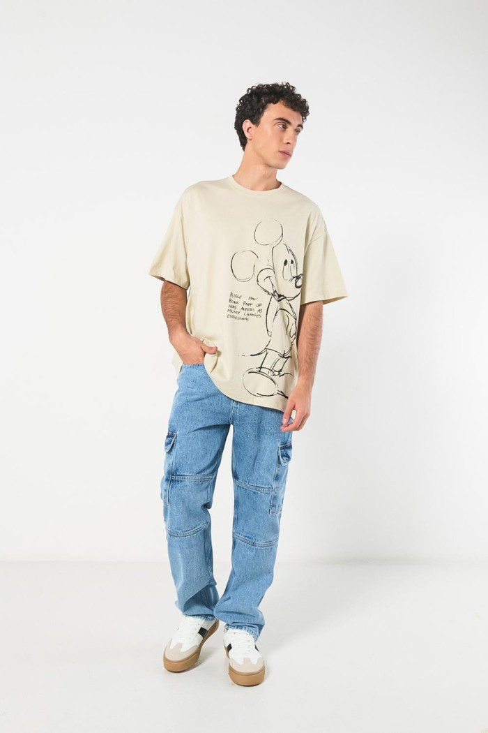Camiseta kaki oversize de Mickey con cuello redondo
