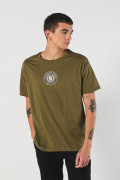 Camiseta cuello redondo verde oscura con estampado college