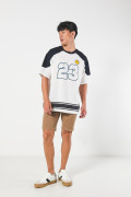 Camiseta oversize college crema clara con manga corta