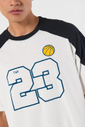 Camiseta oversize college crema clara con manga corta
