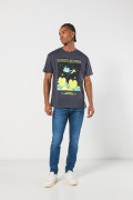Camiseta gris de Rick and Morty con manga corta