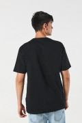 Camiseta negra del Rey León con manga corta en algodón