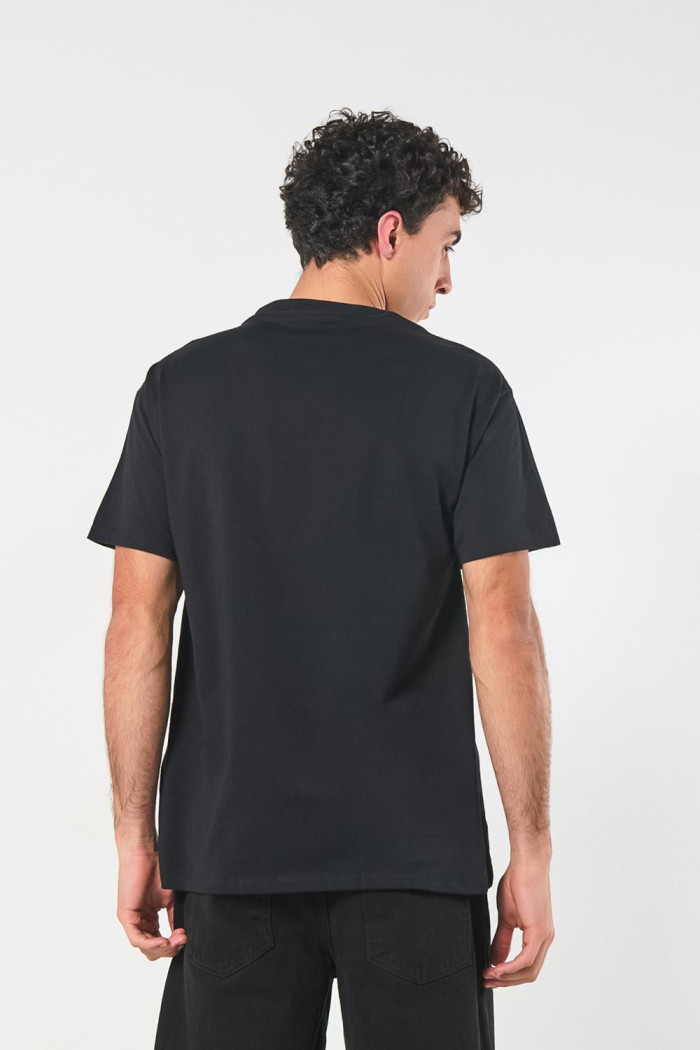 Camiseta de South Park negra con cuello redondo