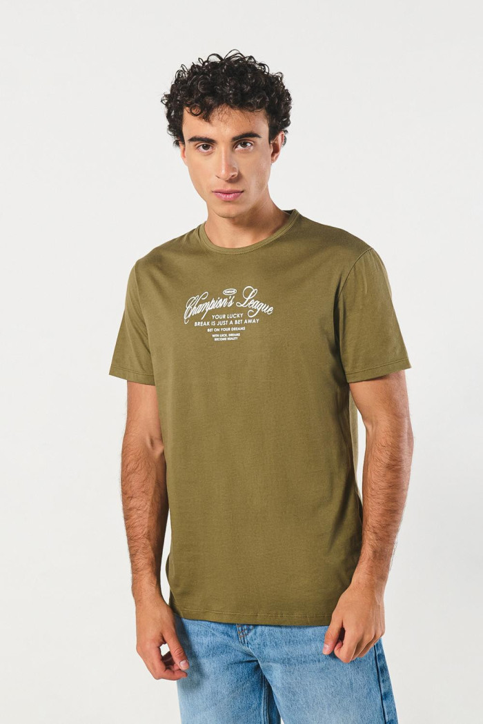 Camiseta verde oscura manga corta con diseños de fortuna