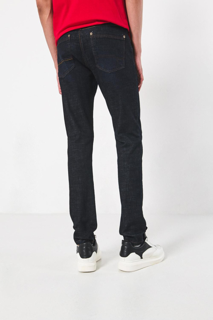 Jean tiro bajo skinny ajustado azul intenso con bolsillos