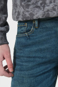Jean azul oscuro slim tiro bajo con ajuste ceñido