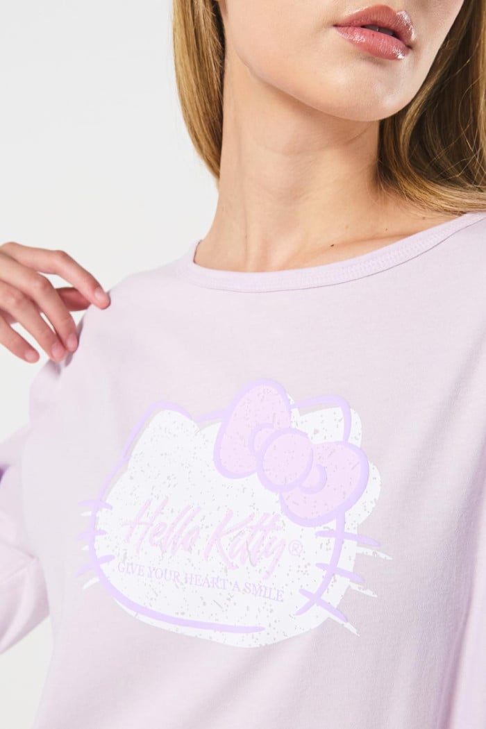Camiseta manga larga lila con estampado de Hello Kitty