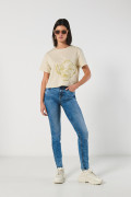 Camiseta kaki clara crop top con estampado del Rey León