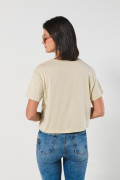 Camiseta kaki clara crop top con estampado del Rey León