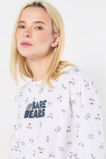 Camiseta manga larga crema con arte de Escandalosos