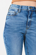 Jean ajustado jegging azul claro con tiro súper alto