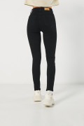 Jean negro jegging ajustado con tiro súper alto