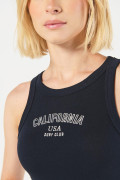 Camiseta manga sisa azul intensa con estampado college