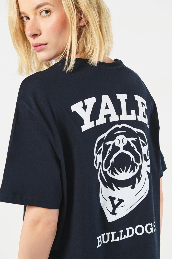 Camiseta azul intensa de Yale con cuello redondo