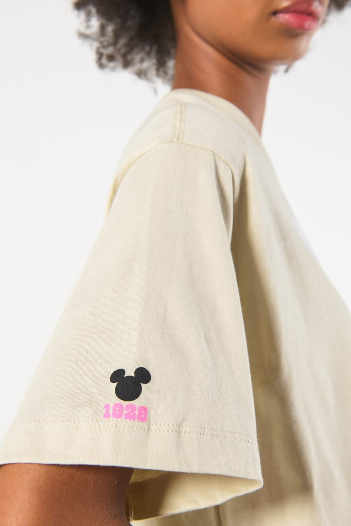 Camiseta oversize kaki con arte de Mickey y manga corta
