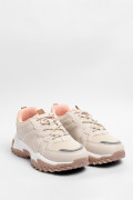 Tenis de plataforma kakis con detalles en relieve y cordones