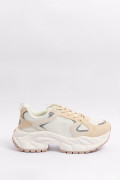 Tenis de plataforma cremas con cortes en contraste