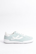 Tenis unicolores casuales con franjas laterales