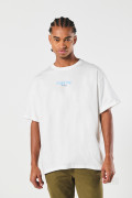 Camiseta en algodón oversize crema manga corta estampada