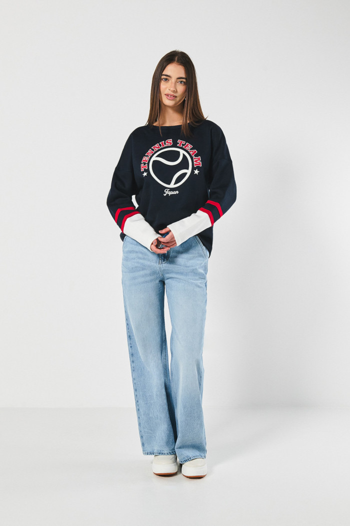 Buzo oversize college deportivo cuello redondo azul