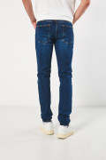 Jean ceñido tiro bajo slim azul oscuro con bolsillos